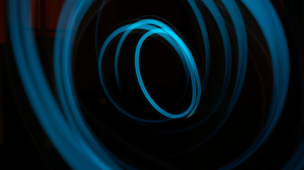 What is blue light? Discover the risks and how to protect yourself!