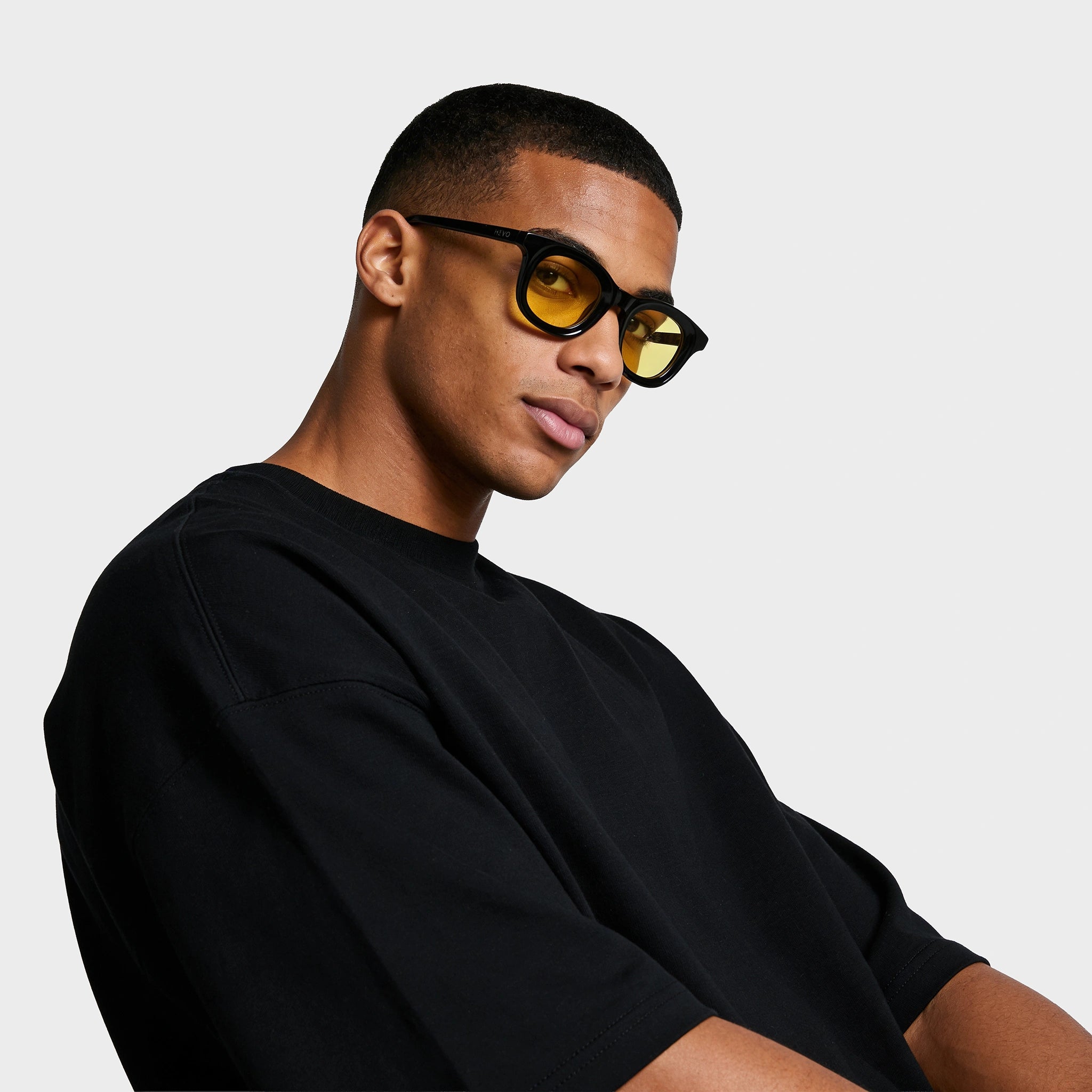 Helios Black Focus Lens