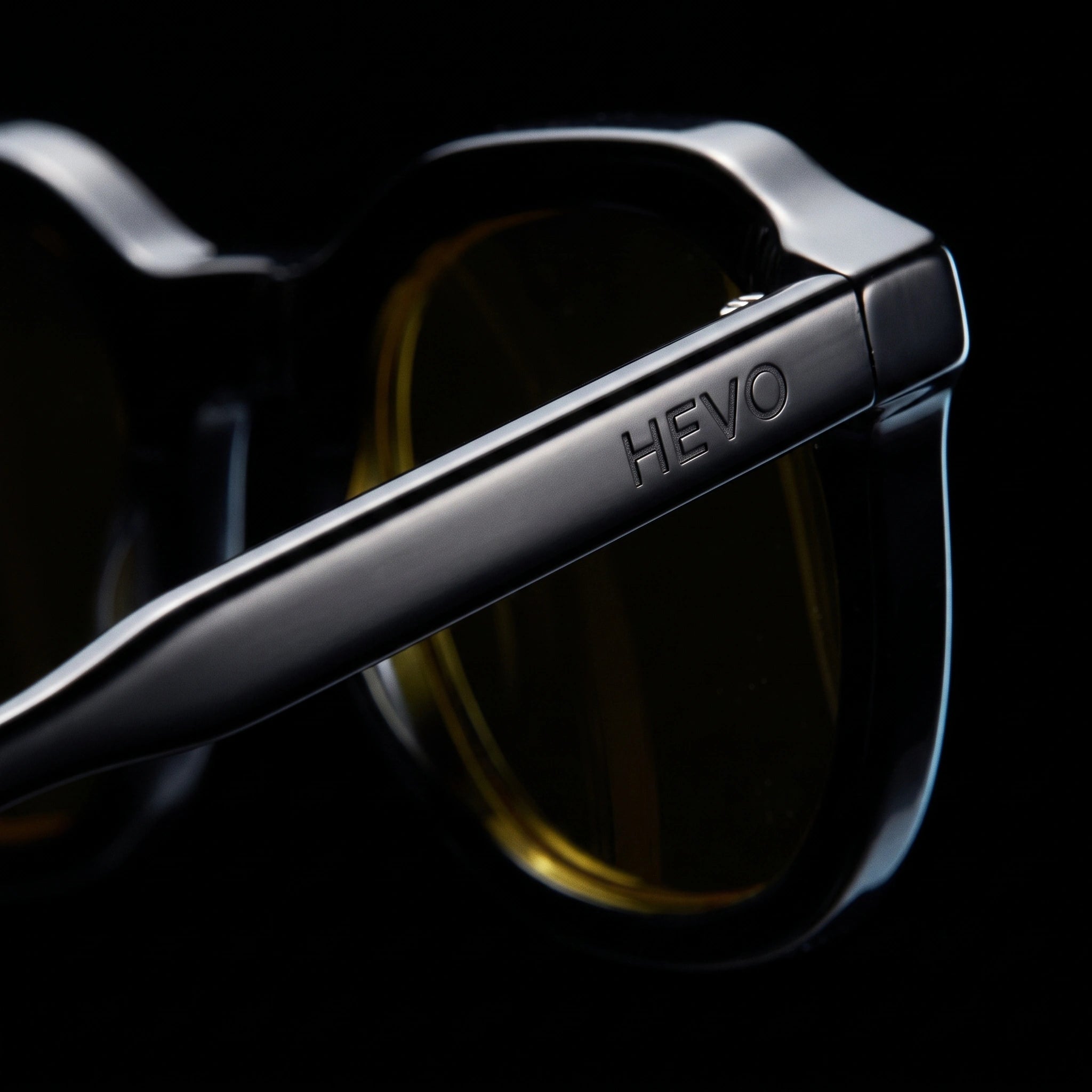 Ceres Black Focus Lens